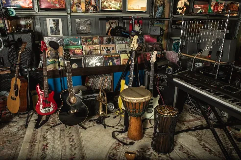 Live musician alongside the decks